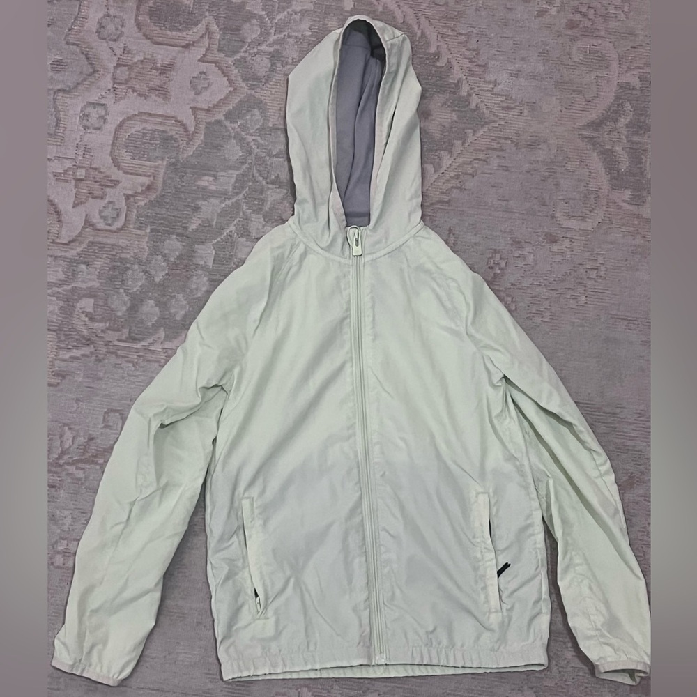 Light Green Hooded Lightweight Rain/Wind Resistant Kids Jacket, M, EUC